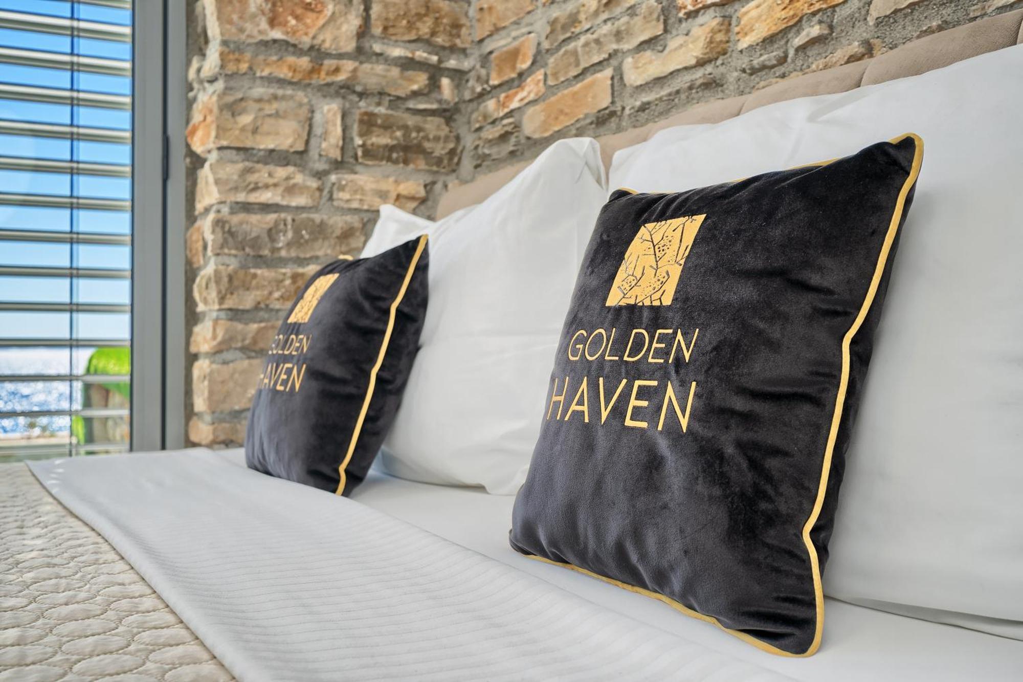 Golden Haven Villa Murter Buitenkant foto